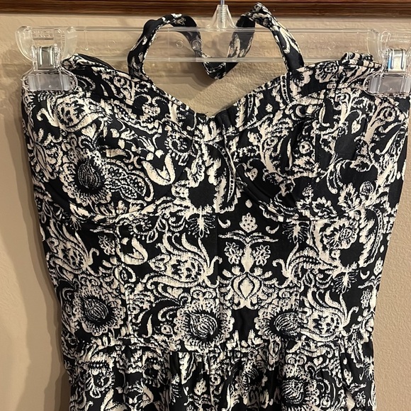 Abercrombie and Fitch women’s wide leg jumpsuit black ivory floral bustier Small - Picture 3 of 13